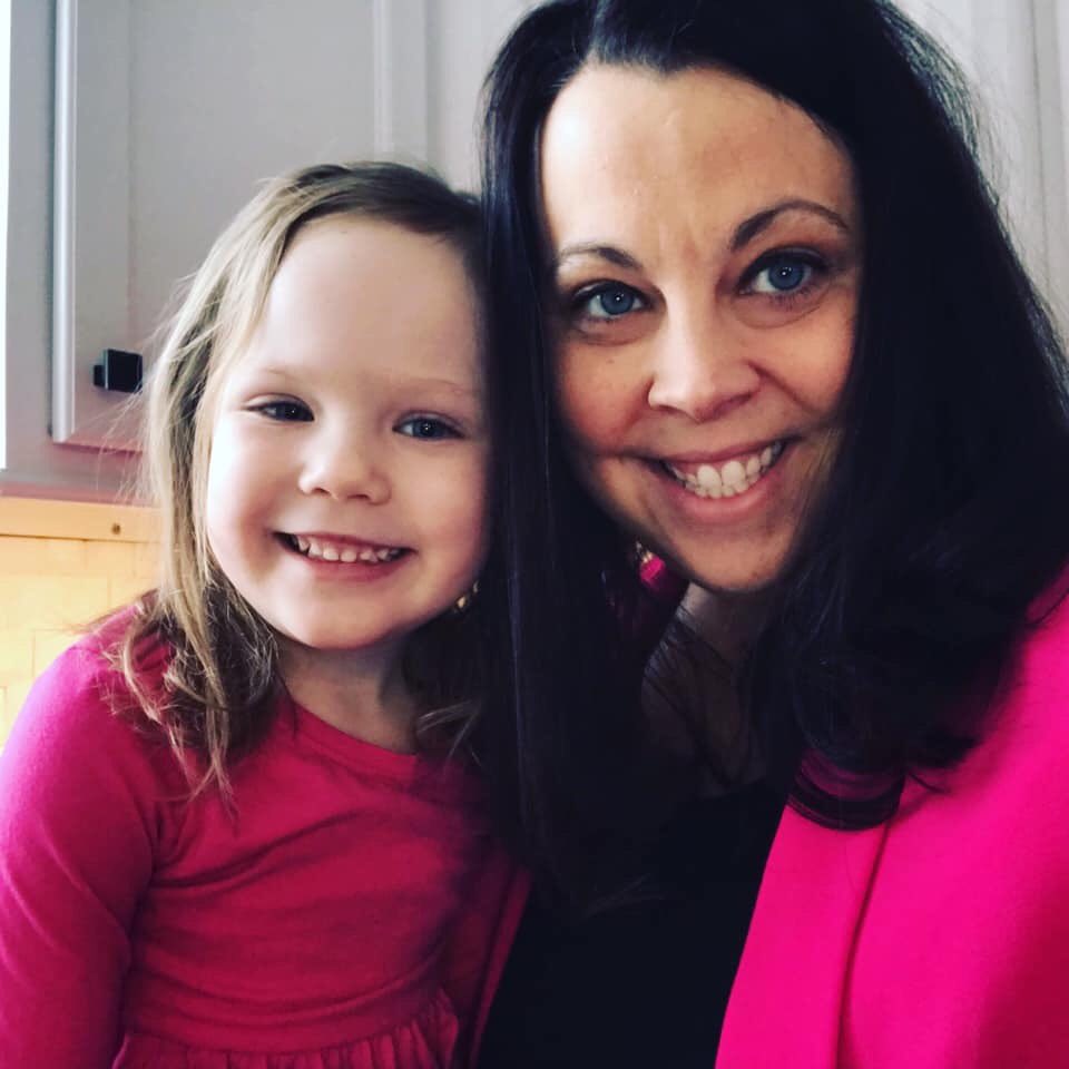 On Wednesday’s we wear pink 💗💗 #mommasgirl #onwednesdayswewearpink #MeanGirls