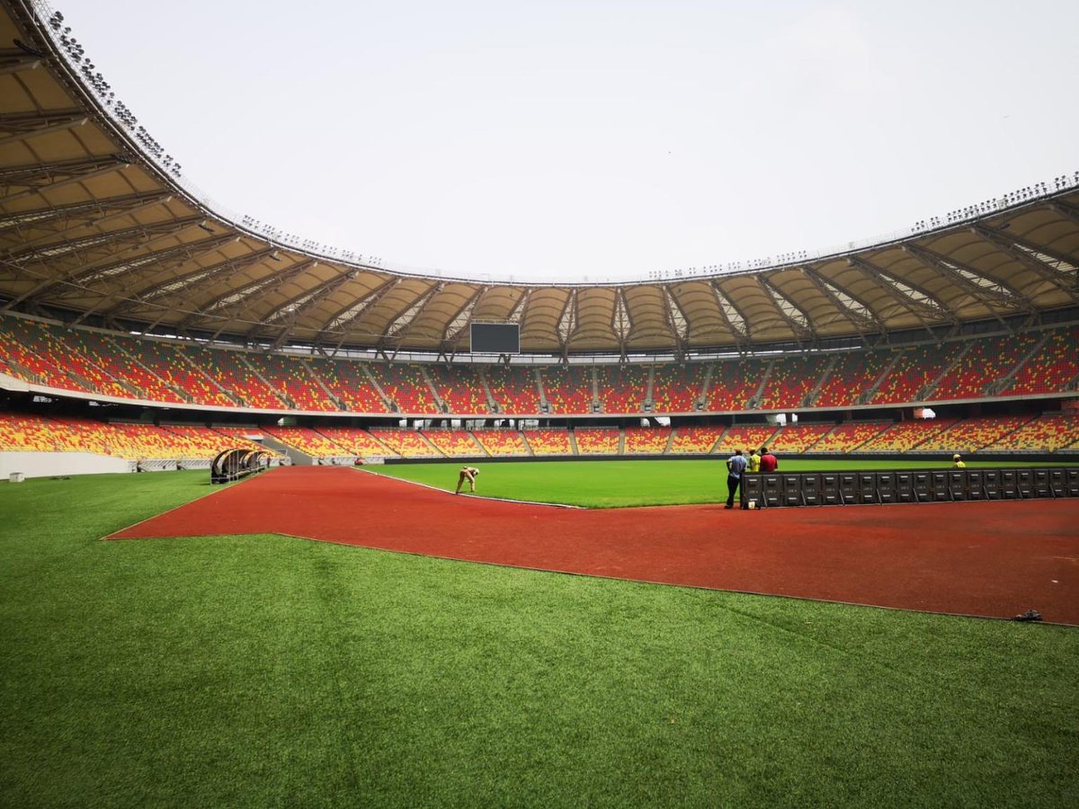guyzoducamer's tweet photo. Japoma Stadium - Douala Cameroun https://t.co/oaelCQO8db