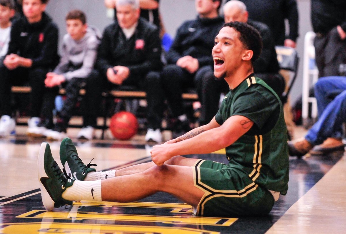 First trip to the WPIAL Championship since 1978 for <a href="/BvasdAthletics/">BVASD Athletic Department</a> basketball and here are some images of the history in the making. More at <a href="/hsuniontown/">Herald-Standard</a> <a href="/HSSports01/">HS Sports</a> . #WPIAL #Path2ThePete