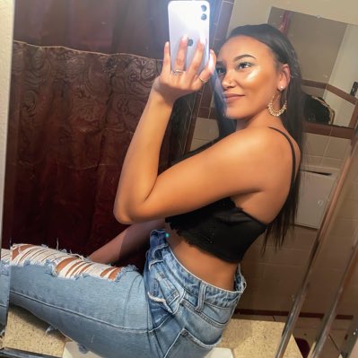 ImThatJewel's tweet photo. #NewProfilePic https://t.co/0g2ASfje3N