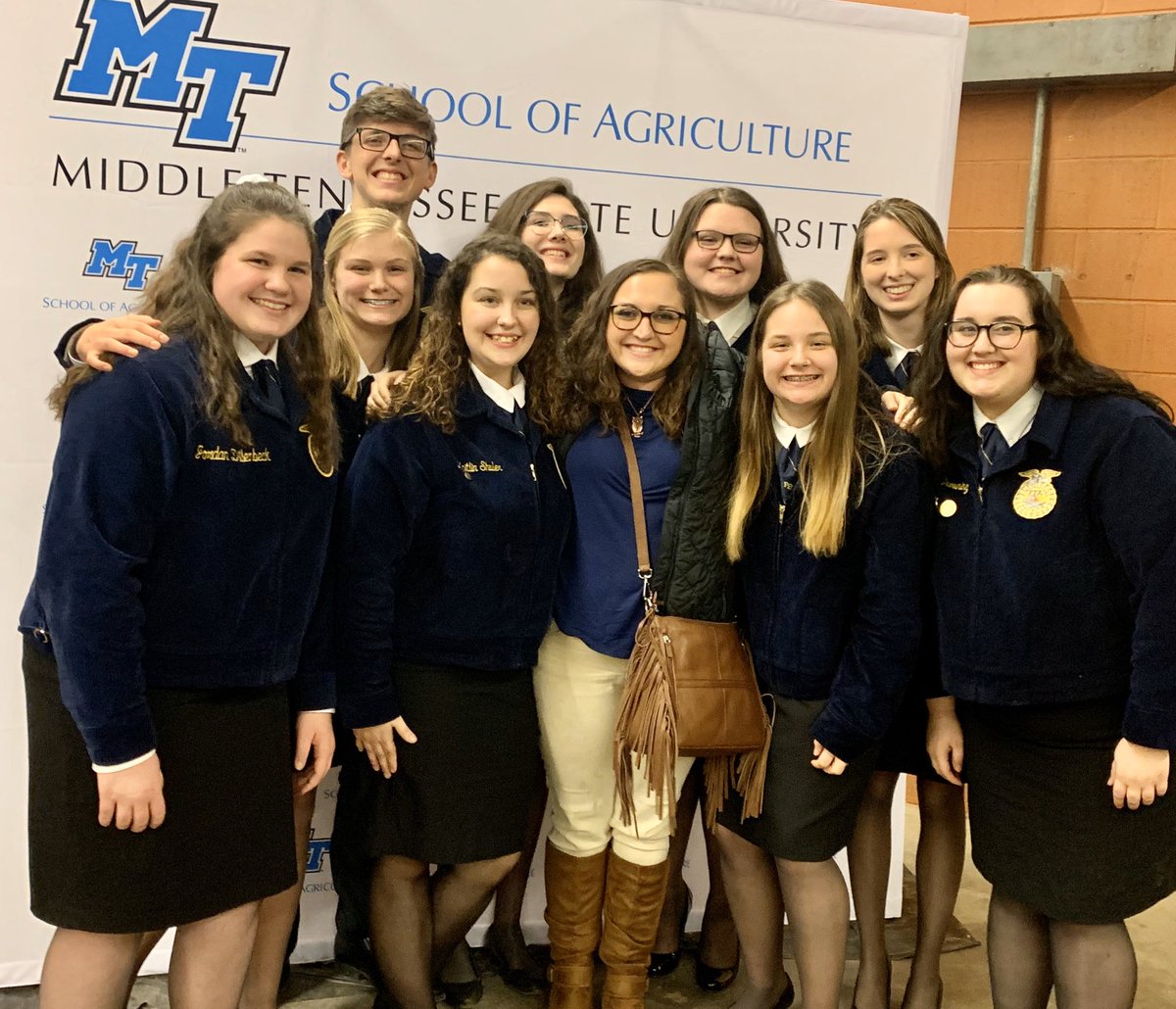 creek_ffa's tweet image. Today we had Mrs. Anita Ausenbaugh come and teach our students about floral design, had our FFA member cook-out, and went to the MTSU Goodwill Tour hosted by MTSU School of Agriculture! Shoutout to all those who help make our students phenomenal! @RuCoCTE @stewartscreekhs