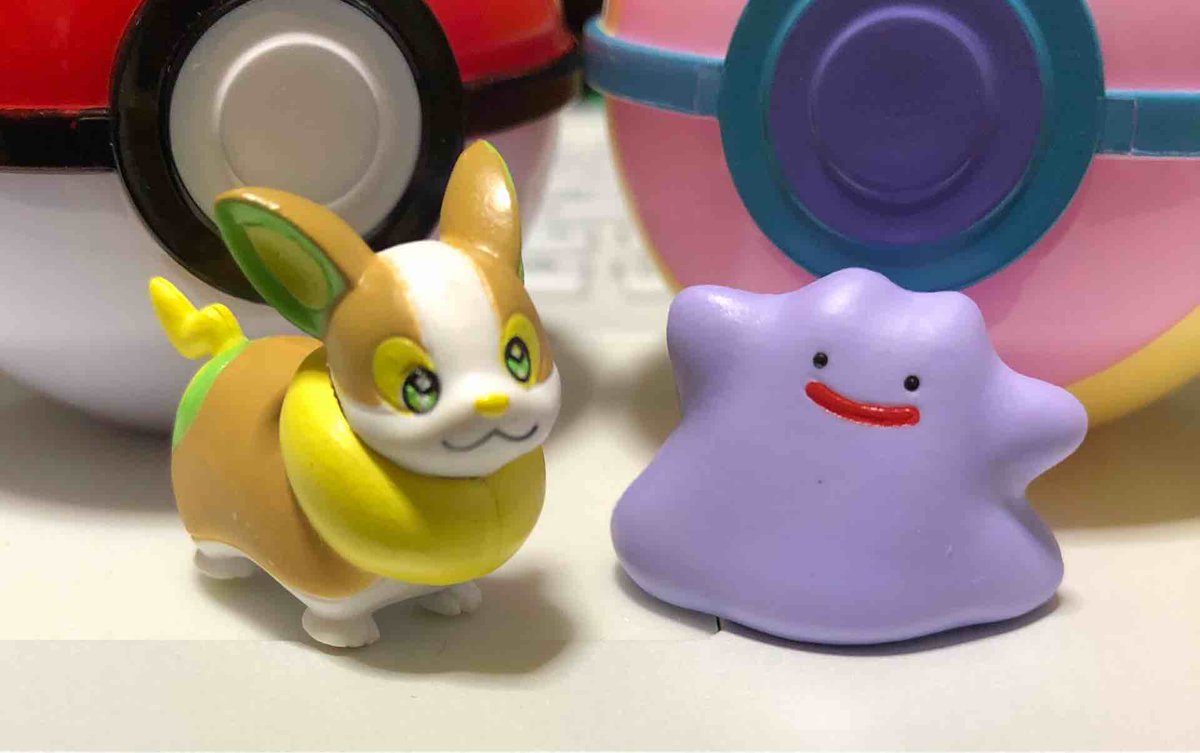 せっかく Pokemonday だし モンスターボールの食玩買ってみたら中から Asterのイラスト