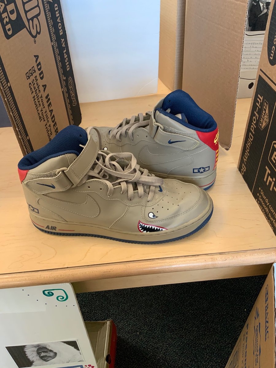 RubleLibrary's tweet photo. Thank you Mrs Whiteside for your classroom exhibit honoring Garrett Morgan, the exhibit honoring Tuskegee Airman with special edition Air Force AND the information cards that will forever be apart of the @RubleLibrary collection @FUSD_Ruble https://t.co/J4PPeGHNL5