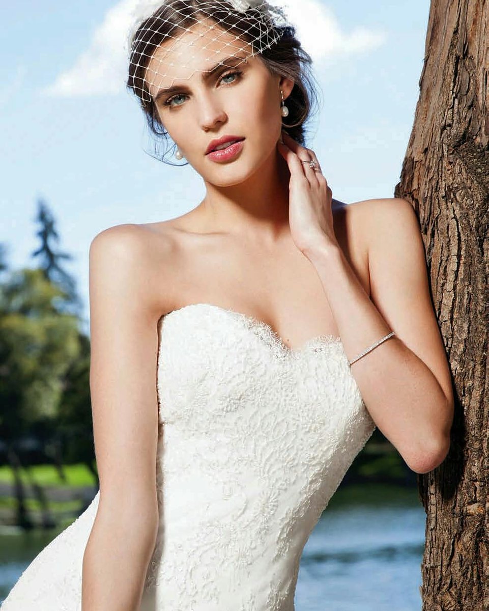 valentinacvjal's tweet photo. Maca hace un tiempo en una seccion de fotos para una revista. @macabeso @cmxmexico 💖 #Juliantinas #MacarenaAchaga #MacaBeso https://t.co/HIsF0ejKii
