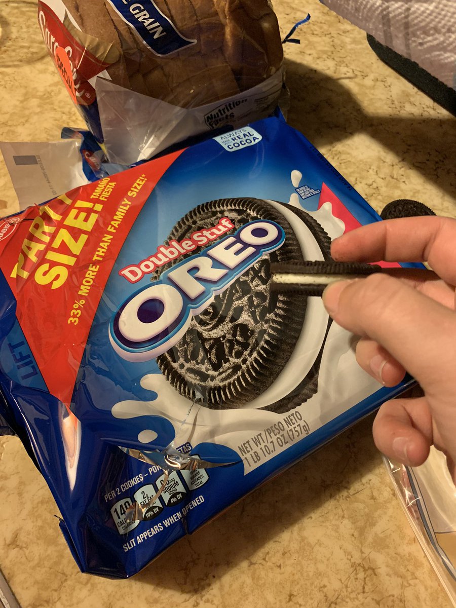 Oreo Cookie That S A Double Dose Of Disappointment Let S See What We Can Do To Make This Right Can You Dm Us The Package S Upc And Expiration Date With The Oreo Cookie That S A Double Dose Of Disappointment Let S See What We Can Do To Make This Right Can You Dm Us The Package S Upc And Expiration Date With The