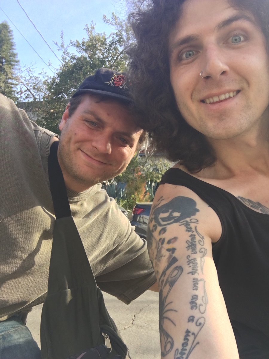 moondarlingband's tweet photo. Moon Darling &amp; #MacDeMarco https://t.co/iMsx7QRbbu