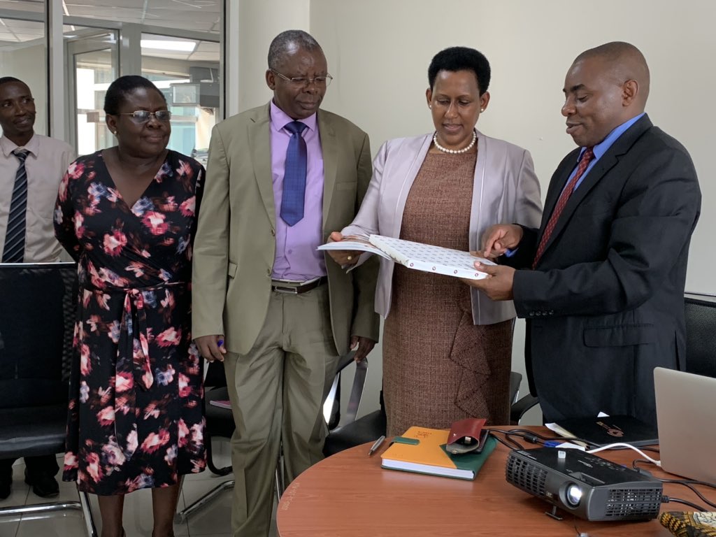 African_WH_Fund's tweet photo. Uganda reaffirmed its commitment to AWHF at the meeting held in Kampala with Mrs. Doreen Katusiime, Permanent Secretary, Min. of Tourism, Wildlife &amp; Antiquities. AWHF &amp; Uganda further defined areas of collaborative partnerships including skills development &amp; nomination of sites. https://t.co/VlMKUX5uv6