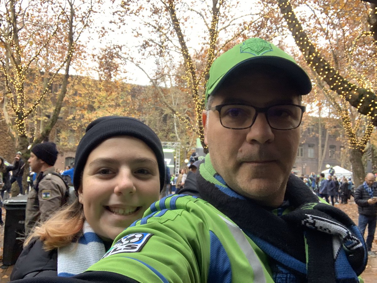 Robert Bernstein tweet media