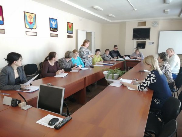 В рамках национального проекта «Жилье и городская среда» в 2020 году благоустроят территории 12 ТОС 
ok.ru/muadminist/top…
#вешкаймскийрайон #ульяновскаяобласть