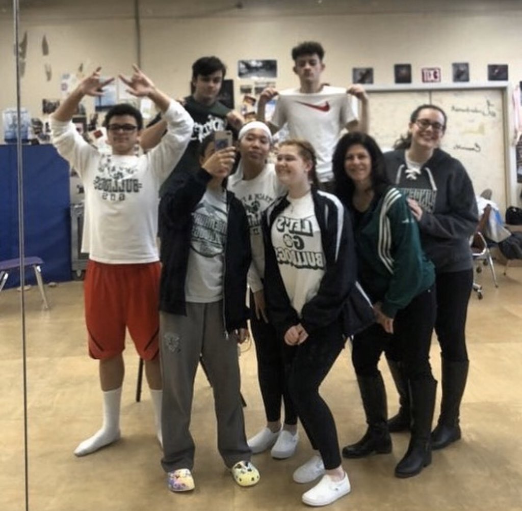 2022_lhs's tweet photo. Smawley monday #lhsclasswars2022 https://t.co/wxoIMKqxKw