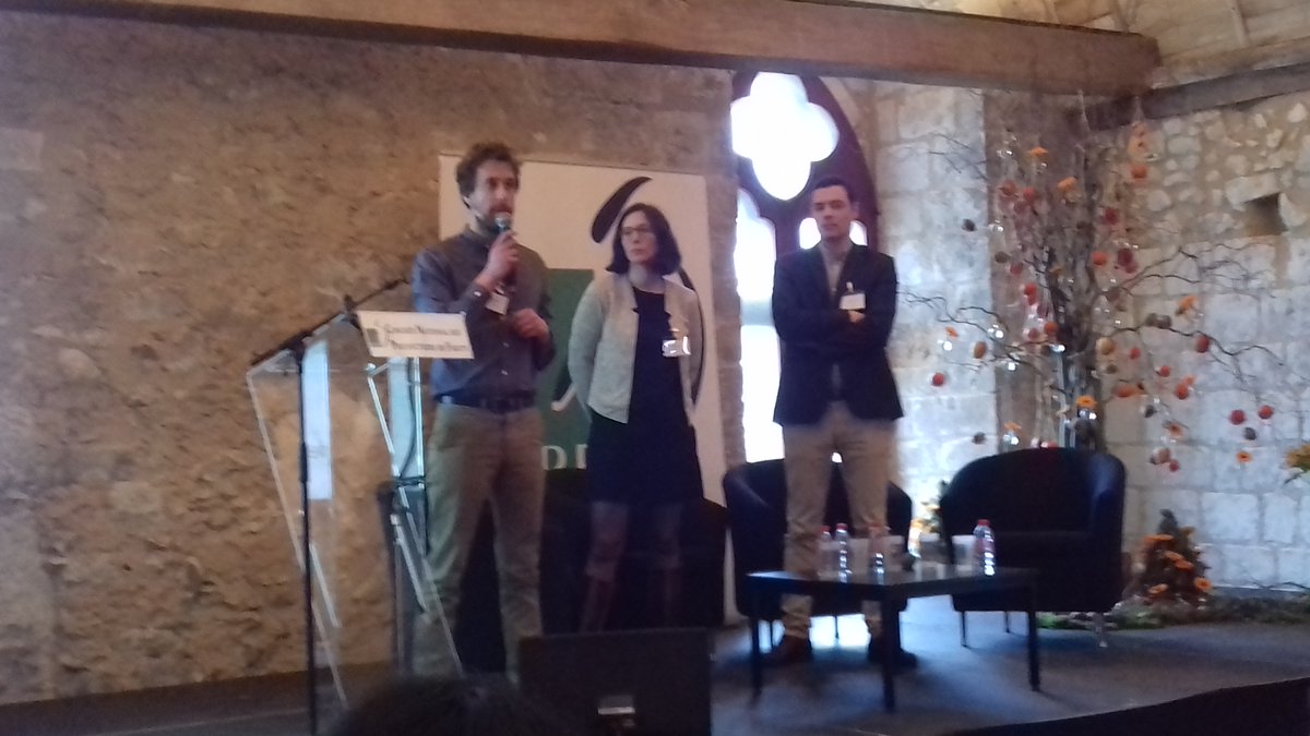 FNPFruits's tweet image. Nous vous l&apos;avions déjà présenté !
Notre partenaire #ABsolutions est là pour vous aider à optimiser vos #charges sociales. 💰💰
De nombreux #arboriculteurs lui ont déjà fait confiance ! 👍Pourquoi pas vous ? 
➡️ab-solutions.fr