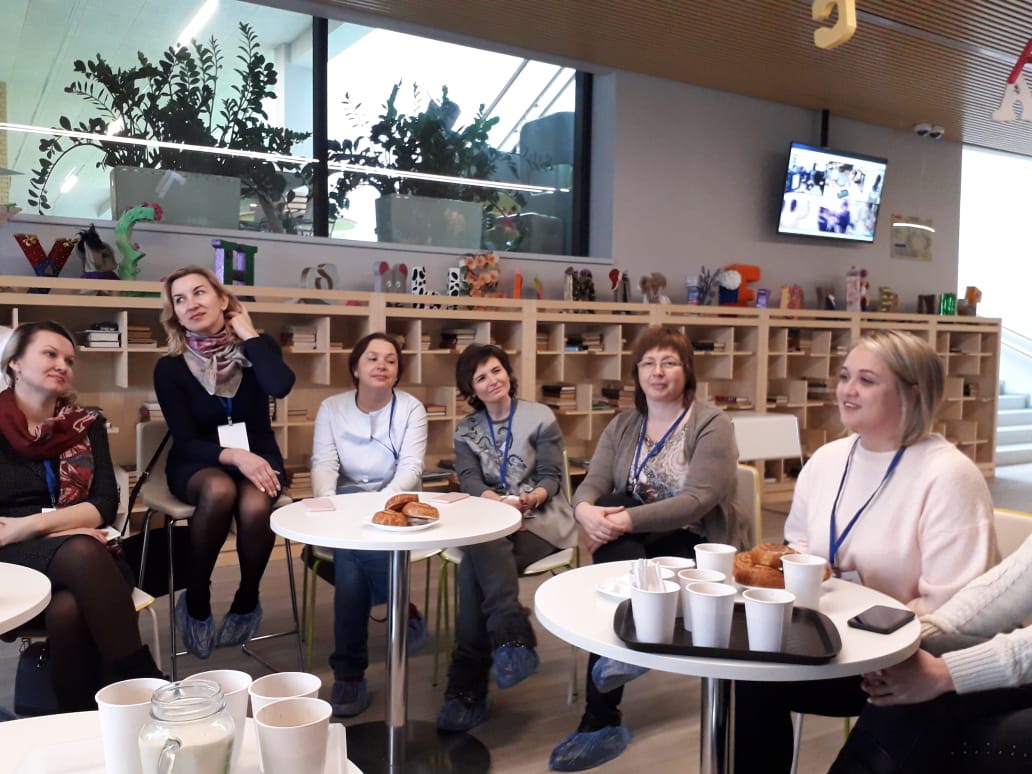 IrinaSolonova's tweet photo. Three days of networking, trainings and getting know the innovative Moscow Schools with the group of Russian edu experts
#russiadidac #russiaeducation #finedumarathon https://t.co/1zCeayYxEK
