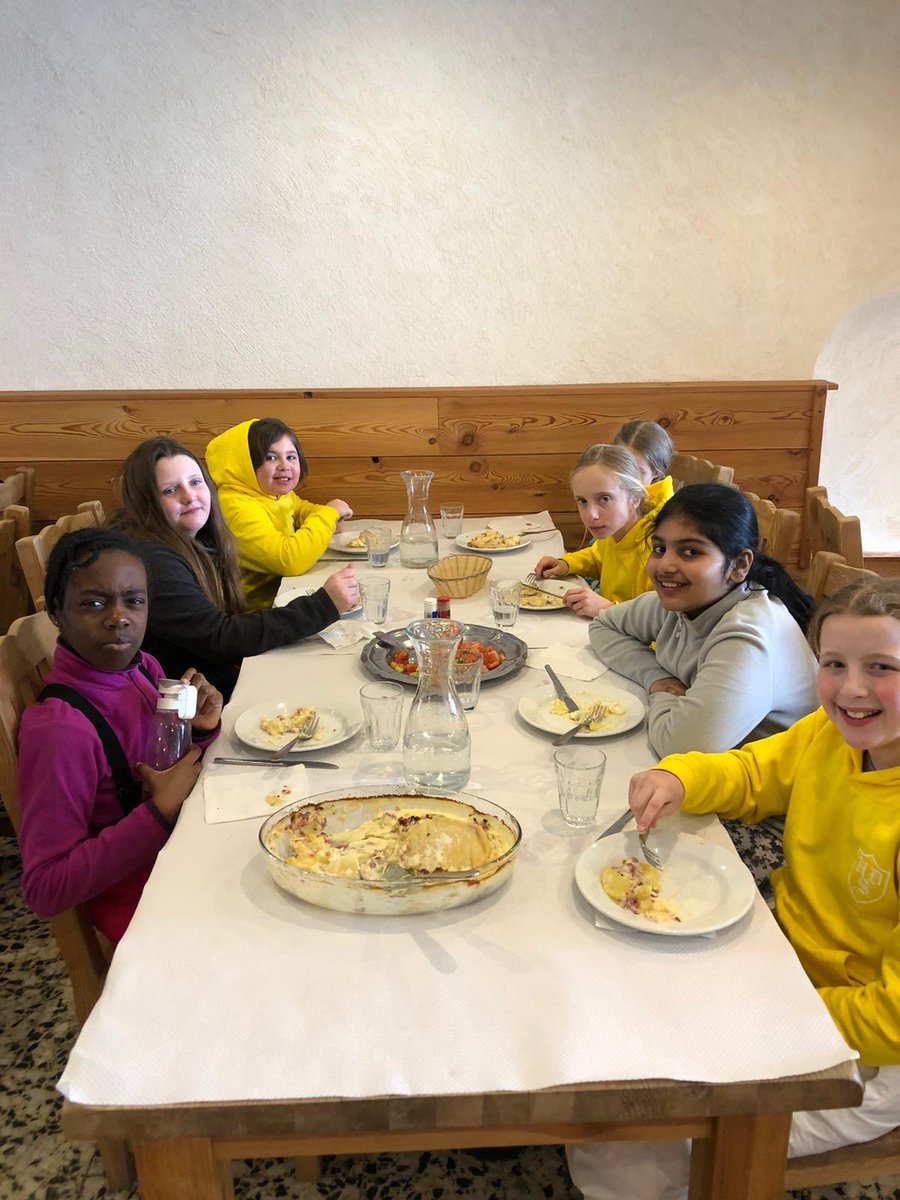 StMartinsPrepGY's tweet photo. It was the alpine favourite, tartiflette, for lunch for our skiers! #alphaski2020 https://t.co/RHNDZrLdtS