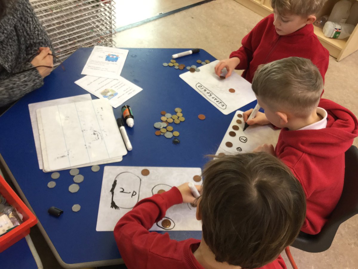 PPSMrsBeard2JB's tweet photo. Year2 have been solving real life problems involving money.@PPSMathsandNum @PPSMrNocivelli https://t.co/uLlIears2B
