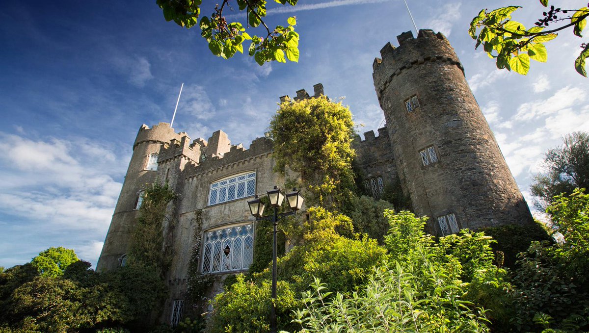 Ireland's first national 'Tourism Day' will see free entry to over 100 top Irish visitor attractions this April 17... 
independent.ie/life/travel/tr… #TourismDayIreland #KeepDiscovering