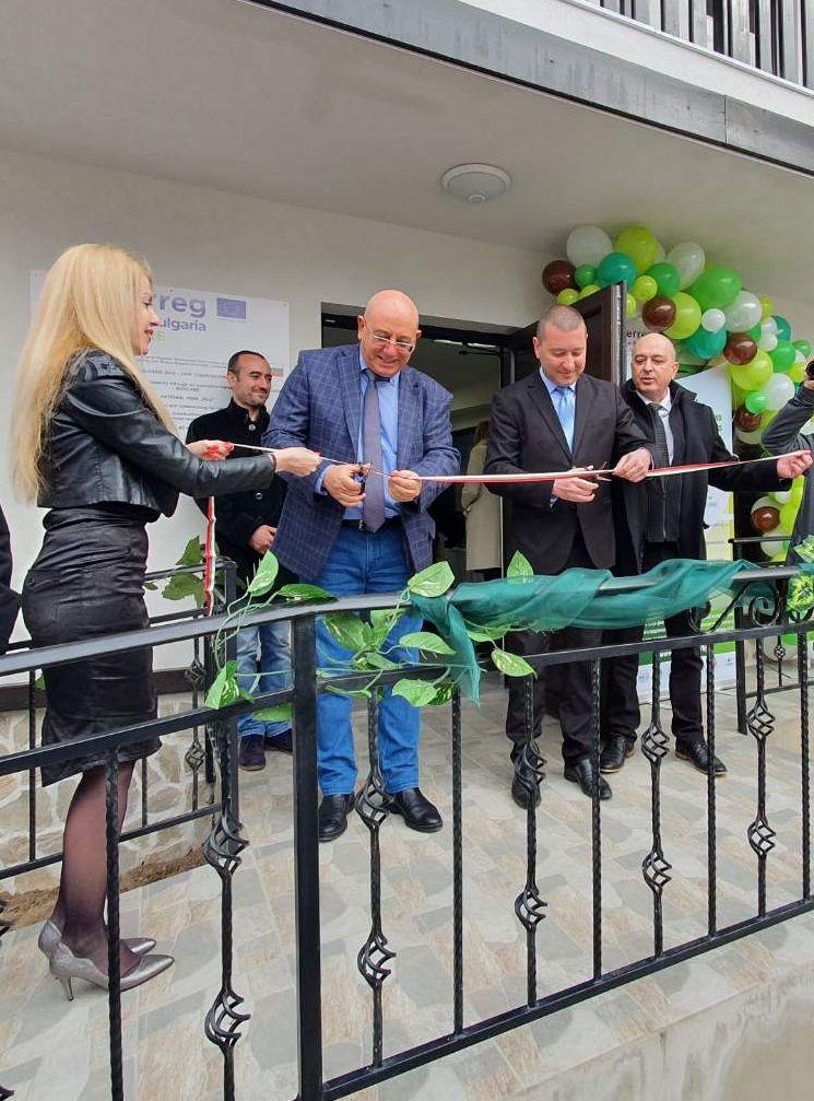 bio2care's tweet photo. New #Information and #Visitor #Center of #Rila #National #park in #Blagoevgrad 
The official #ceremony was held on the 24th of February. The Center was opened by the #Minister of #Environment and #water Emil Dimitrov and the #director of the #park Krasimir Andonov. https://t.co/0oKR5o5xlJ