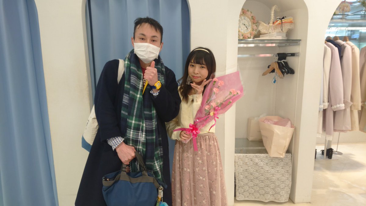 snoopy_tomohiro's tweet photo. @LD_fukatan ふうかさん。いろいろありがとうございました‼️(*≧з≦)💚💙就職しましてもお元気で頑張ってくださいネ‼️☺️✌️ https://t.co/3vQeYBL6Xk