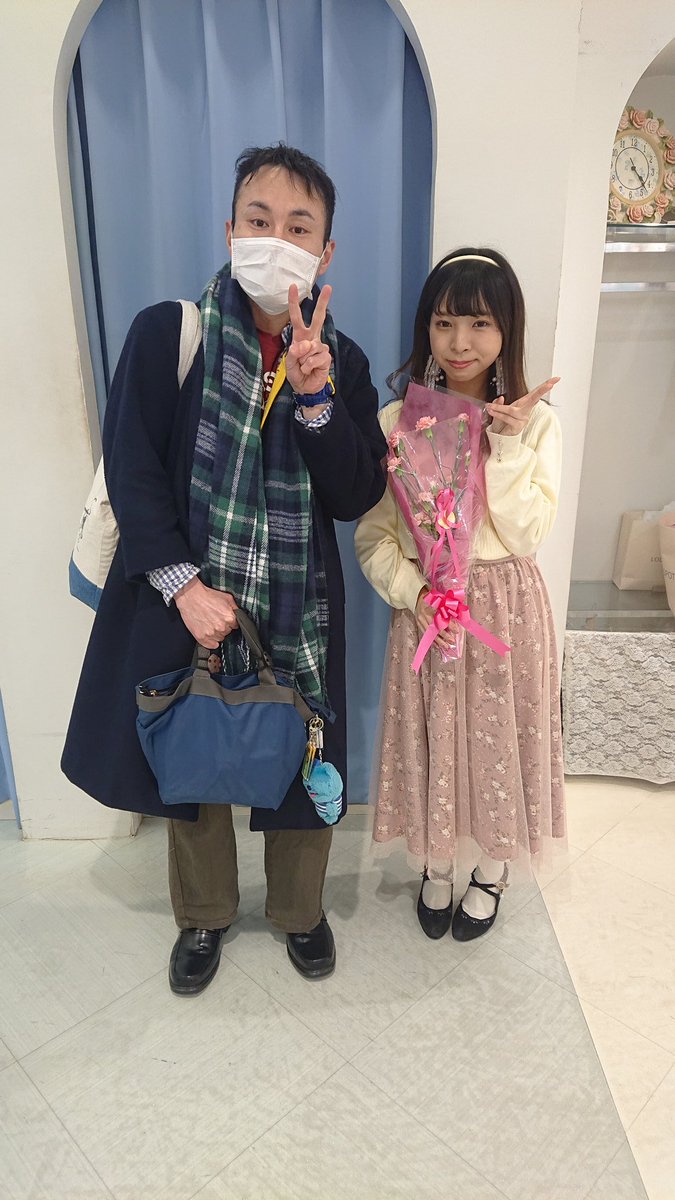 snoopy_tomohiro's tweet photo. @LD_fukatan ふうかさん。いろいろありがとうございました‼️(*≧з≦)💚💙就職しましてもお元気で頑張ってくださいネ‼️☺️✌️ https://t.co/3vQeYBL6Xk