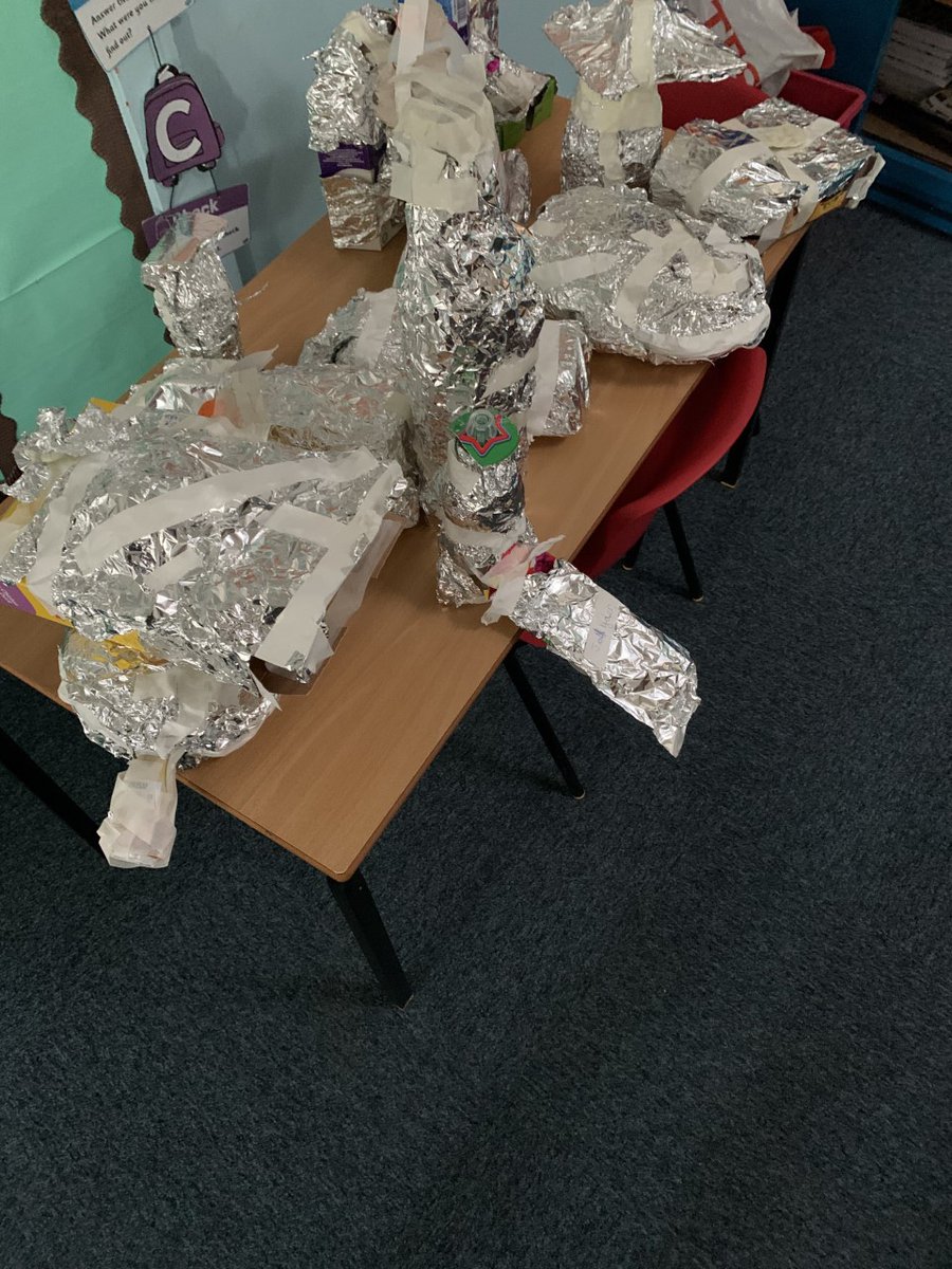 goodyers_end's tweet photo. Year 3 have been helping the old man from their English book today, and have built their own tin forest. This is going to make a beautiful display outside of the classrooms so please come and have a look! #3CCLassTweet #3WClassTweet https://t.co/kliKjGTP9y