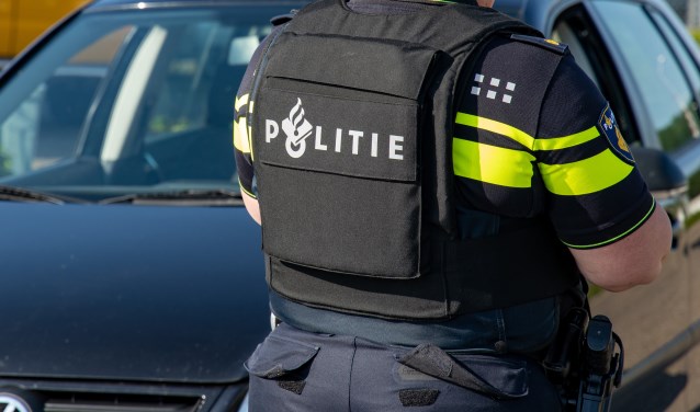 Politie houdt man met alarmpistool aan bij Ceresplein: helikopter zoekt mee -..