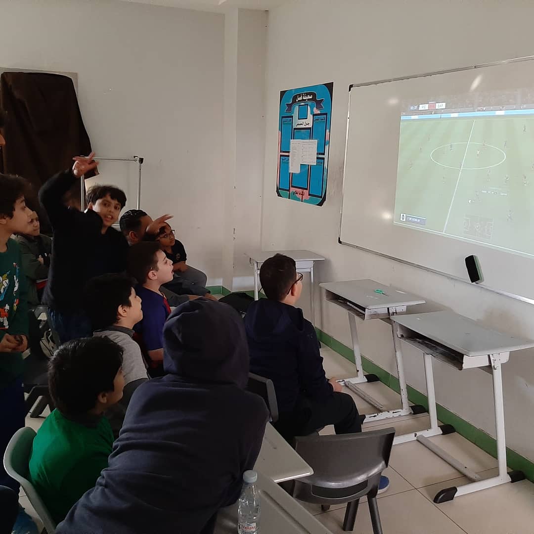WindowSchools's tweet photo. Sports day https://t.co/Xjxww0cN53