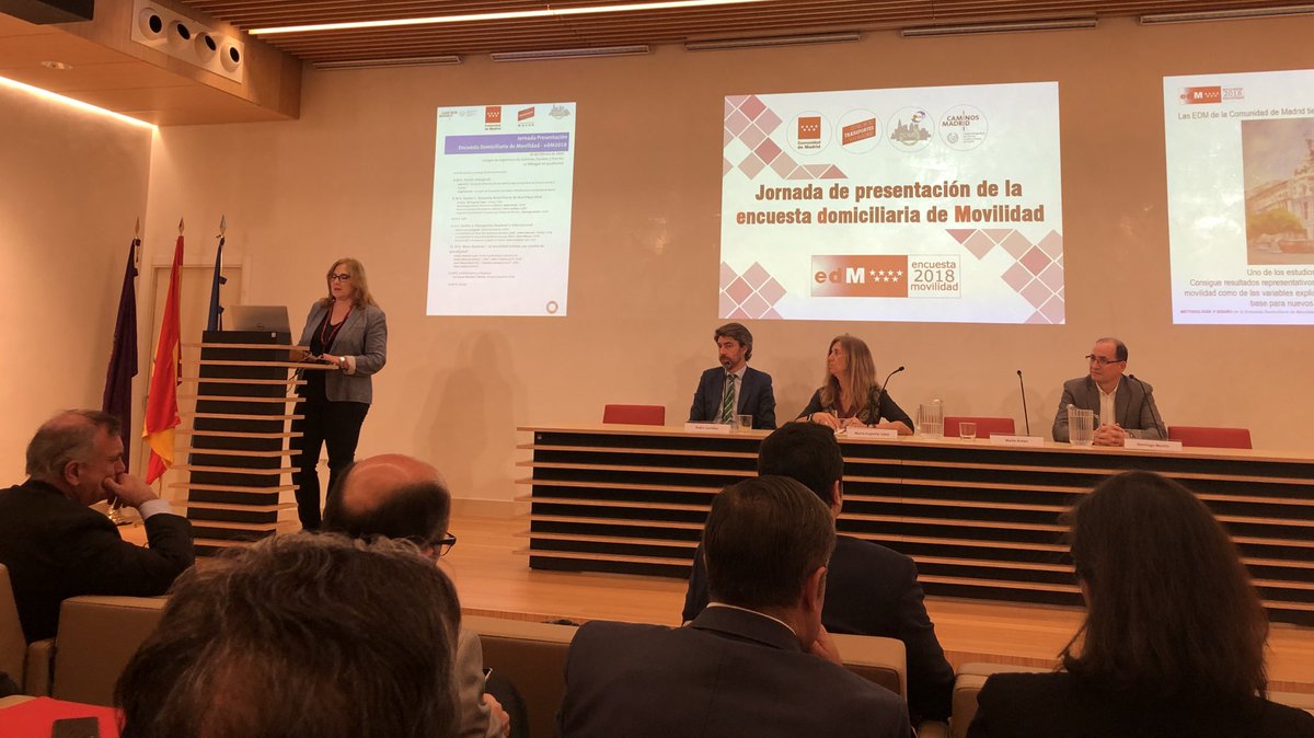 agvinagre's tweet photo. 🔴Ayer asistimos a la presentación de los resultados de la Encuesta Domiciliaria de Movilidad de la Comunidad de Madrid. 

Los malos resultados indican que hay mucho trabajo por hacer en la @ComunidadMadrid
 en #MovilidadUrbana y #MovilidadSostenible

Abro hilo sobre #edM2018 https://t.co/PTpBaYk6DX