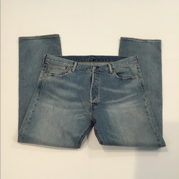 So good I had to share! Check out all the items I'm loving on @Poshmarkapp from @vlynn2016 #poshmark<a href="/tag/fashion"class="tags"><span>#fashion</span></a><a href="/tag/shopmycloset"class="tags"><span>#shopmycloset</span></a><a href="/tag/style"class="tags"><span>#style</span></a><a href="/tag/levis"class="tags"><span>#levis</span></a><a href="/tag/poshmar"class="tags"><span>#poshmar</span></a>