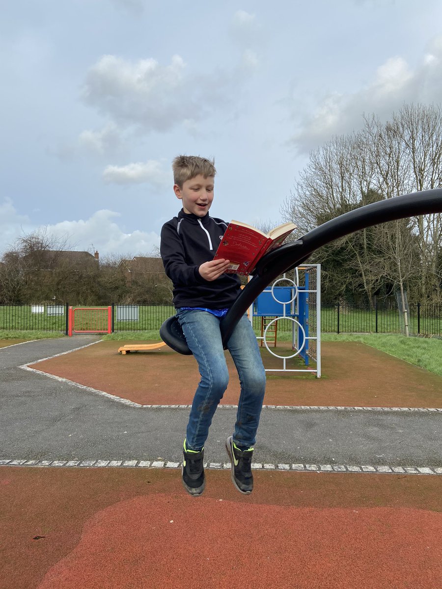 HooleManda's tweet photo. @weaverhamschool Lucas Hoole Year 5 extreme reading https://t.co/xBBesn2PeP