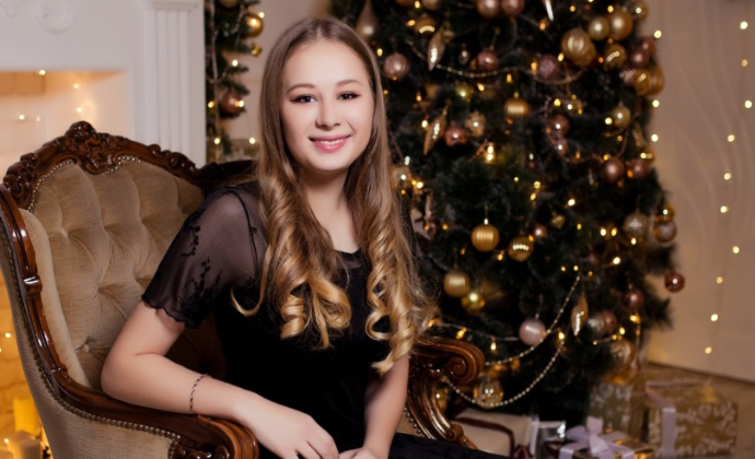 PriboyGel's tweet photo. Марина Васильева – недавняя выпускница Центра дополнительного образования «Эрудит» и геленджикской школы №3, удостоена гранта Президента Российской Федерации.
https://t.co/hNke3s1c7u https://t.co/8rXC0WwmIy