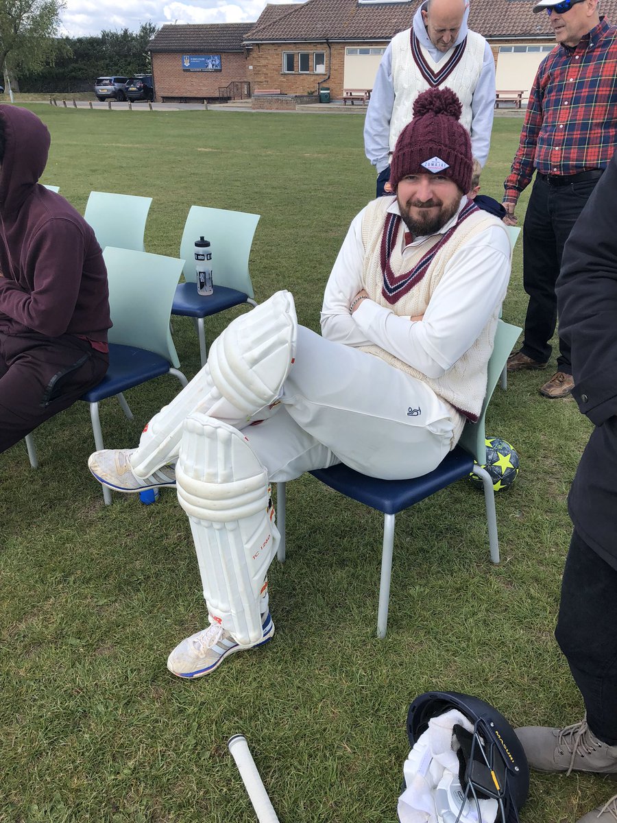 HavantCricket's tweet image. TRAINING IS BACK...

After a few weeks break in winter training, we are back tonight! Time to shrug off the winter weather and start working hard in the run up to the 2️⃣0️⃣2️⃣0️⃣ season. 

#wintergrind #havarmy