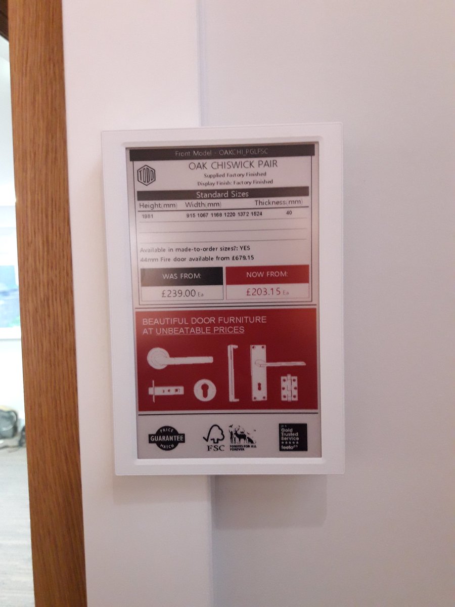 ESLs_DSELs's tweet photo. @HerbertLion installing @ToddDoors Bournemouth. This is the 6th Todd Doors site to go live with our @SOLUMESL #esl #innovation #digitalpricetickets #digitalshelflabels https://t.co/YKfFQW0ROU