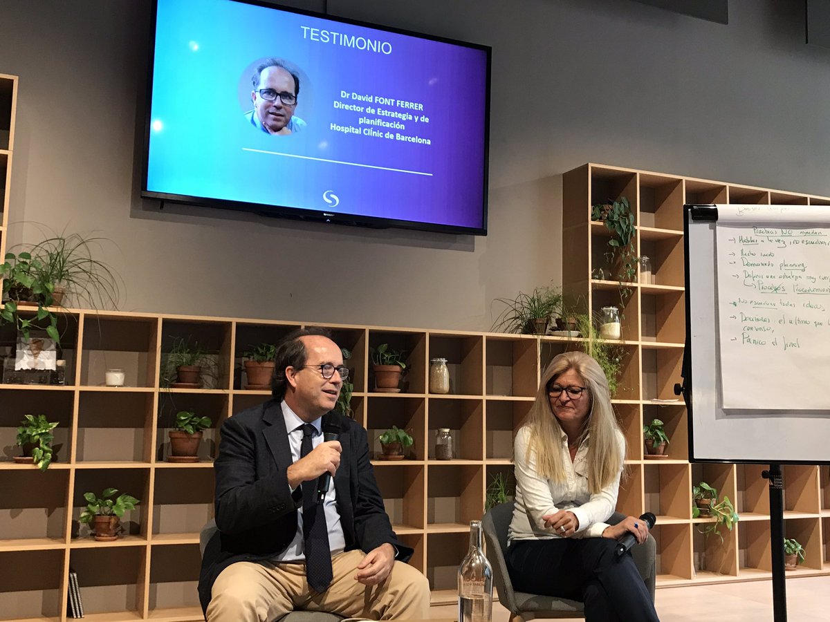 cescalcal's tweet photo. En David Font del @hospitalclinic explicant l’experiència Agile del CD des de fa uns mesos en un taller organitzat per @ReadyForPeople . Molt interessant!!!! https://t.co/HoZdgvEPd0