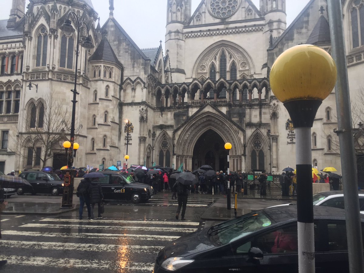 tombfowler's tweet photo. Large crowds outside the royal courts of justice, though mostly for #stopheathrow rather than #spycops https://t.co/kdPsI5cQWR