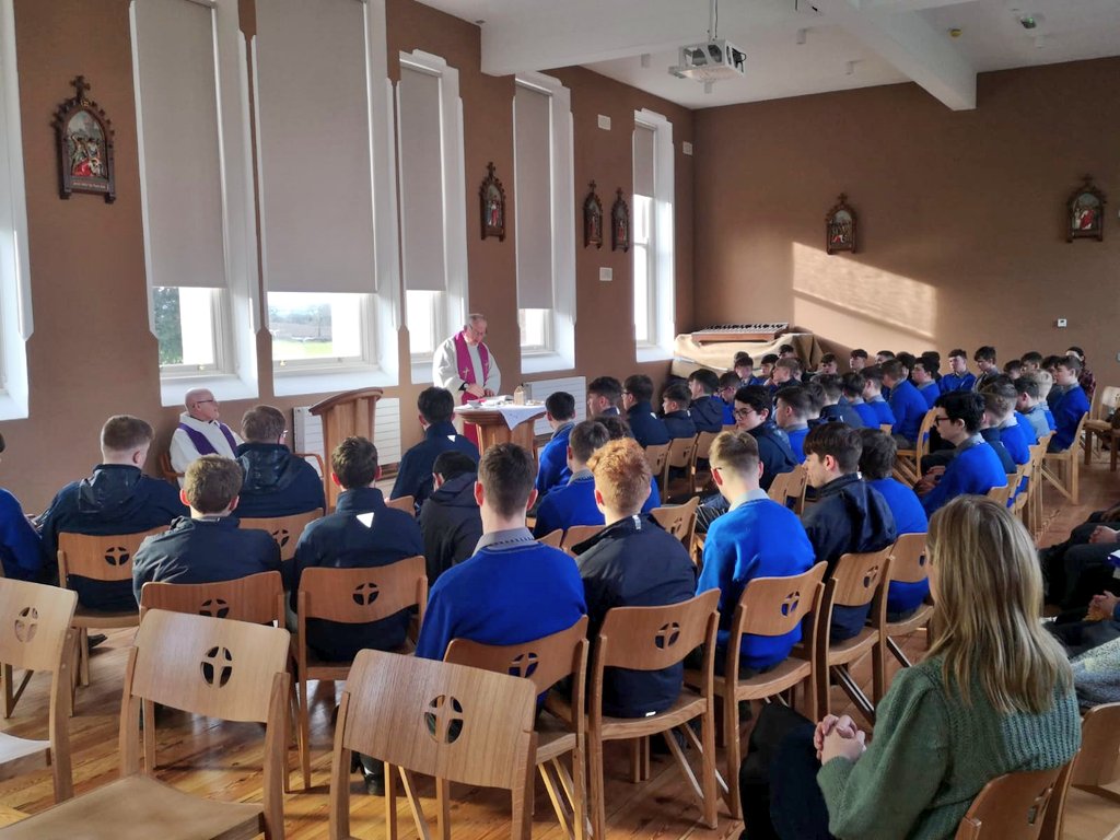 Knockbeg College tweet media