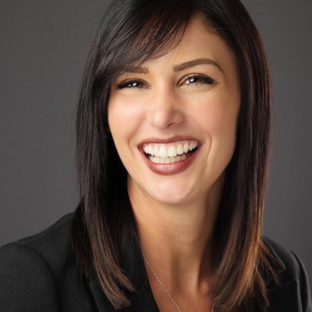 It’s been a busy month. I was realizing today how fortunate I am to have so many wonderful friends who have shared skills and so much energy to help me succeed as a photographer and a business. 
For instance, <a href="/peter_hurley/">Peter Hurley</a> teaching me principles for head… ift.tt/2Pvvi2t