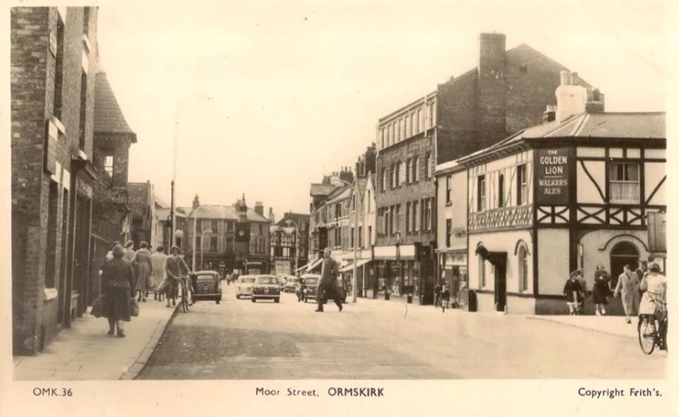 OrmskirkDirect's tweet image. Another great image for #throwbackthursday! Many thanks to Ormskirk Bygone Times for sharing this image! Check out their page on Facebook 🙌⠀
#thursday #ormskirk