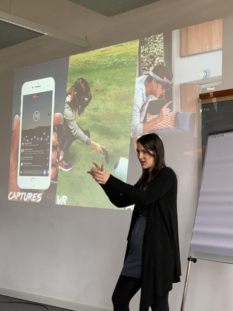 Szenarien für XR entwickeln mit @nextRealityHH <a href="/smngraff/">Simon Graff</a> &amp; @ClaudiaKiani360 at <a href="/SMWhamburg/">SMW Hamburg</a>