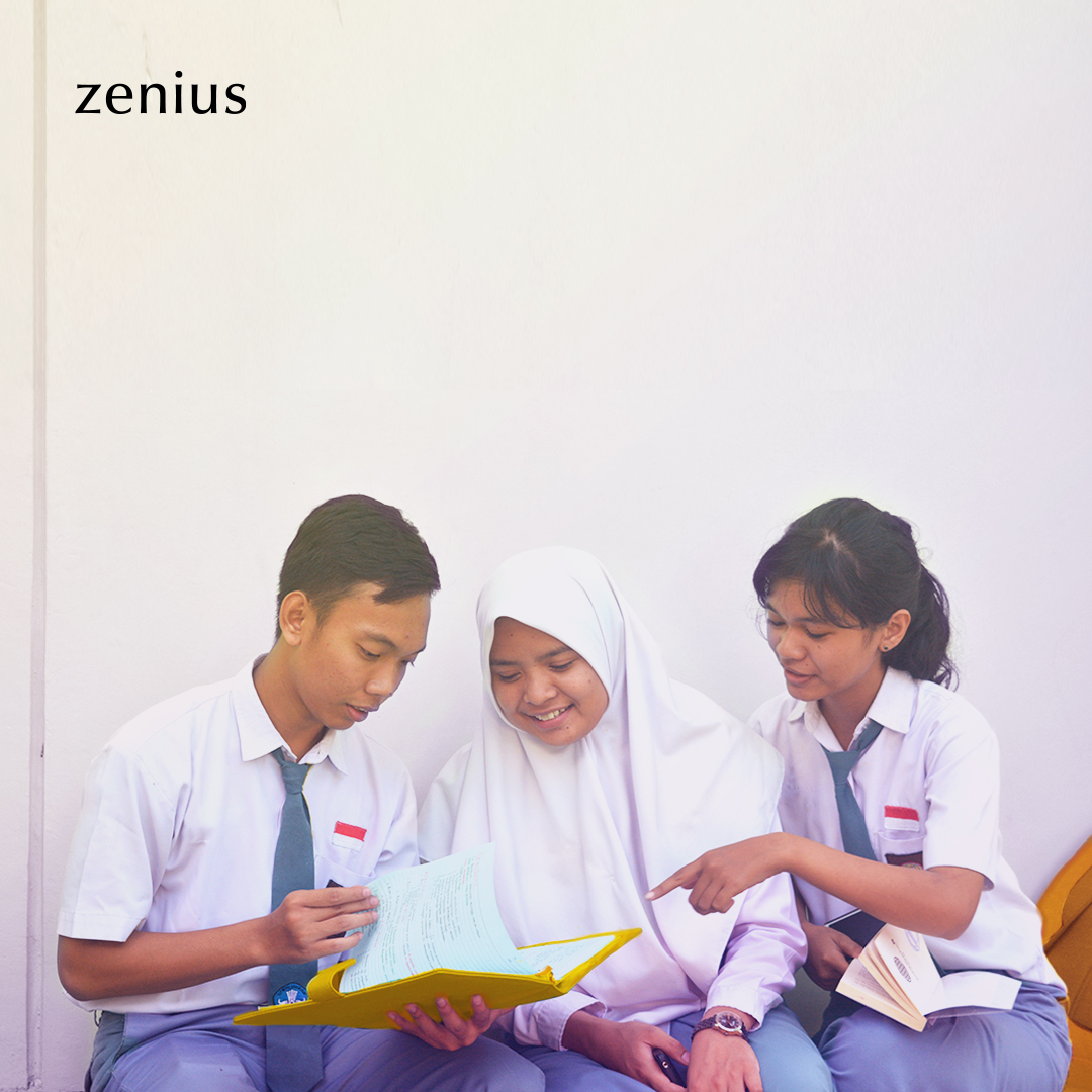 zeniuseducation's tweet image. Kelas 12 emang sibuk banget, banyak try out, ujian, dan kejar materi pelajaran yang bikin kamu jenuh dan lelah. Tapi, jangan sampe kamu kelewat beban sampe lupa sama kehidupan. 

Zen udah siapin 3 tips yang bisa kamu terapkan.

A THREAD