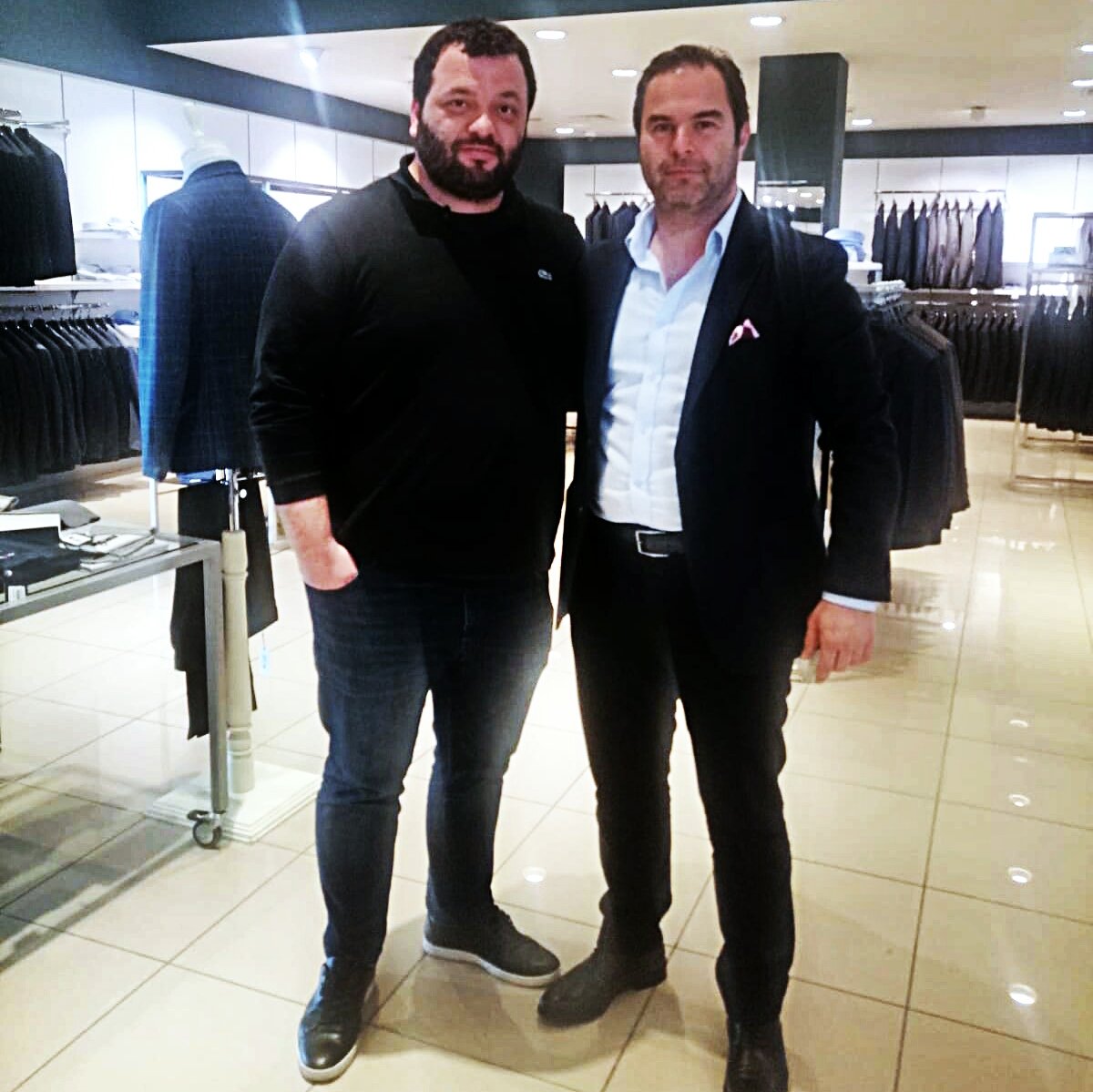 TEŞEKKÜRLER | Haftasonu oynayacağımız Artvin Hopaspor deplasman karşılaşması için kulübümüzün kamp masraflarını karşılayan YELKENCİ GİYİM ortağı Deniz Yelkenci'ye, bu zorlu sezonda bizlere verdiği böylesine kıymetli desteğinden ötürü Silivrispor camiası olarak teşekkür ederiz.