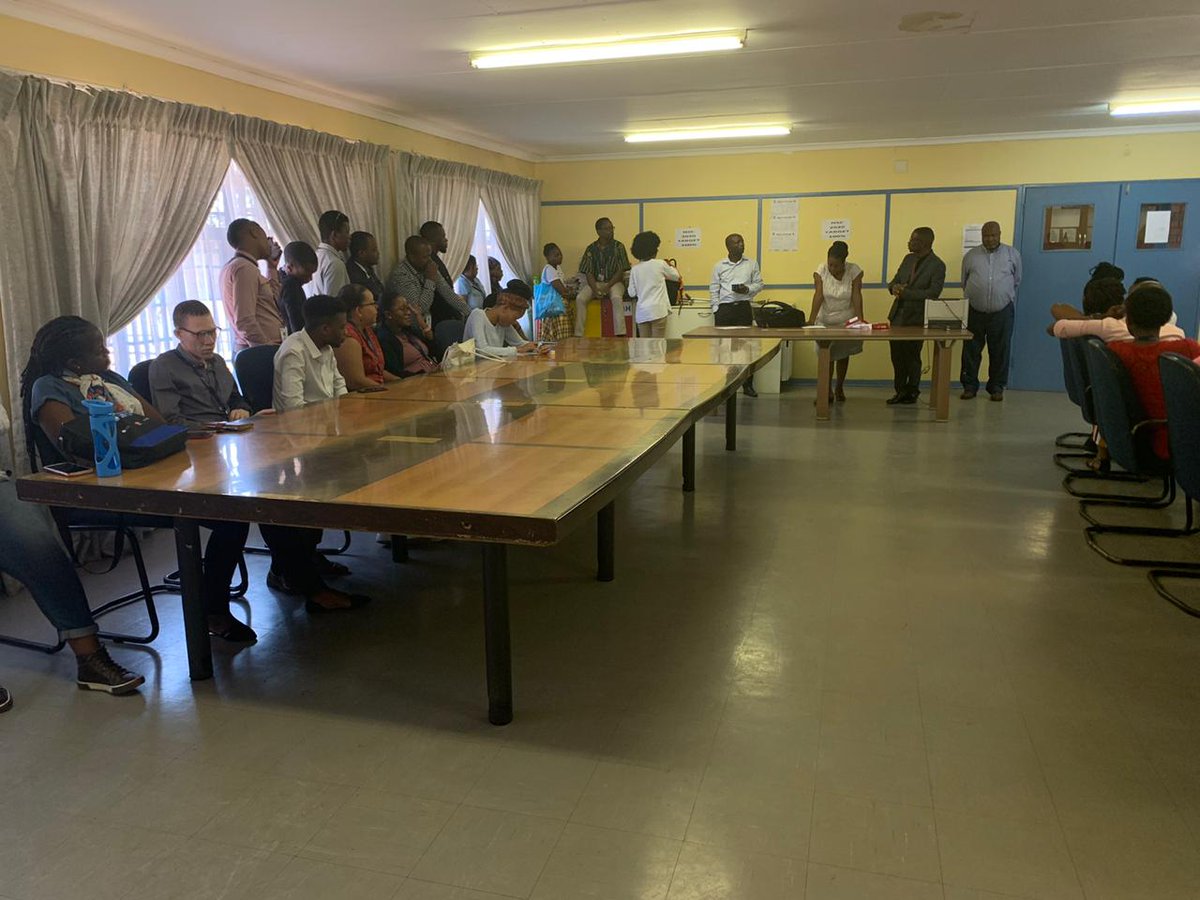 RLC_SAfrica's tweet photo. #EducationChangeMakers on a visit to the Buhlebuzile Secondary School in Thokoza...#education delivered in #differentways #differentspaces #differentlocations #differentchallenges #differentcircumstances #LeadershipDevelopment 
#designthinking https://t.co/shOzPyaVzw