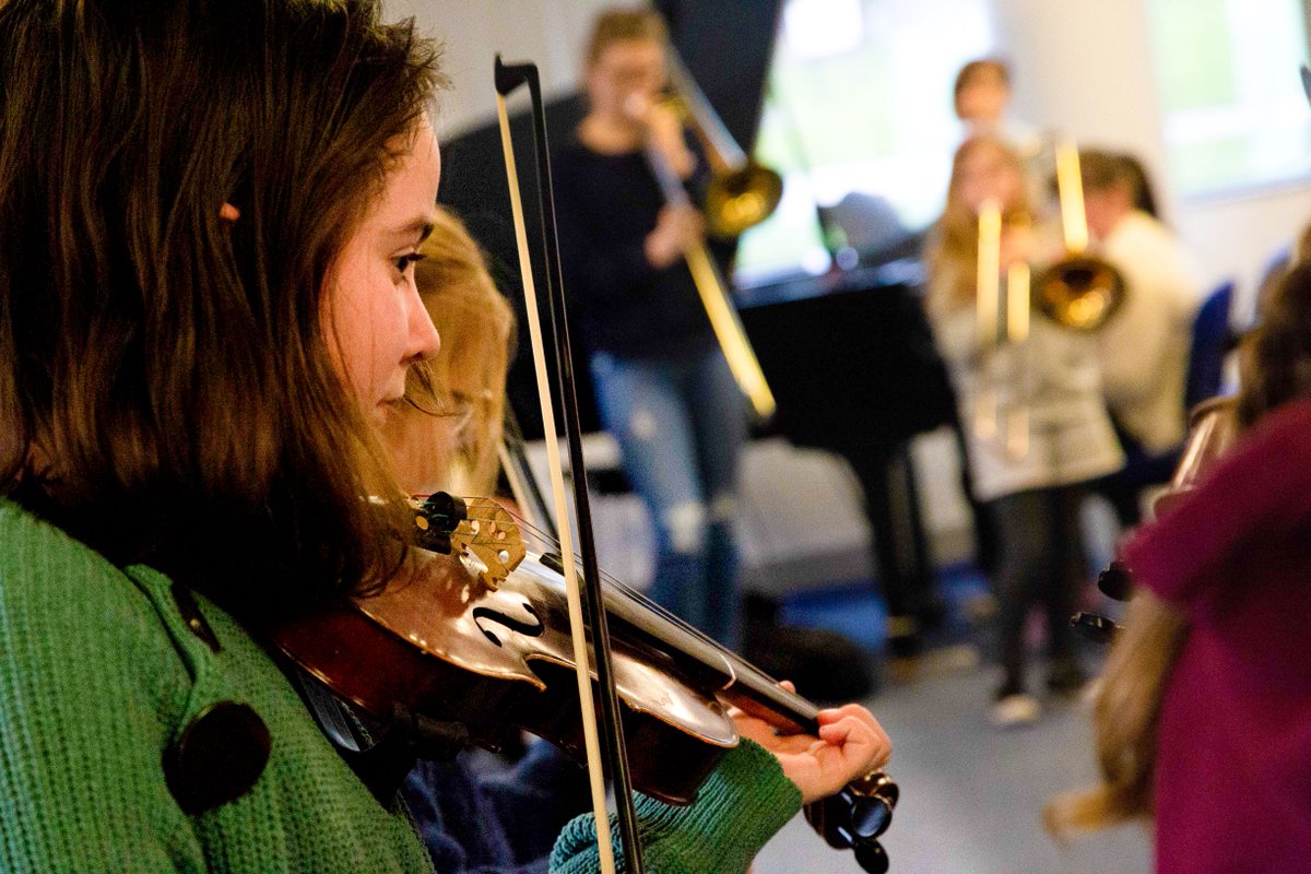 jazz_north's tweet photo. A great interview about Jazz North's Jazz Camp for Girls on @BBCLancashire with Kathy Dyson &amp; 12 year old participant Sienna - approx 35 mins in:
https://t.co/nvVRK2HU8B

Places still available for #Lancaster camp with @LancMusicHub if you're quick:
https://t.co/yaXxUl8rj4 https://t.co/qXZjxTQUde