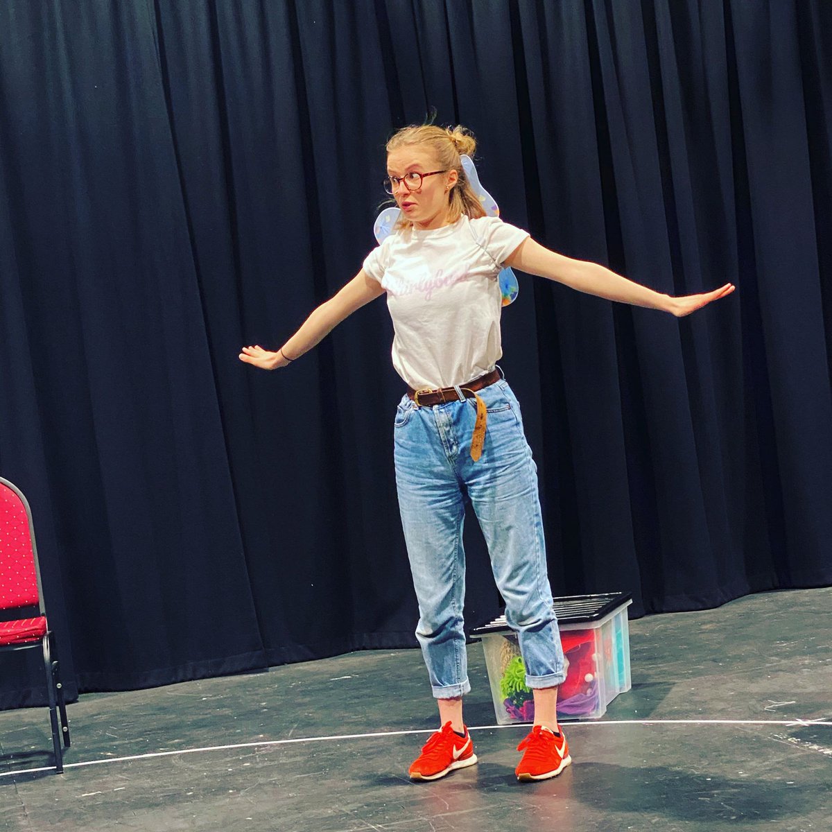WhirlybirdTC's tweet photo. 🏝🧚‍♀️ “You summoned me master?🧚‍♀️🏝
Beth Punnett as Ariel in #TheTempest https://t.co/9keBehlyE2