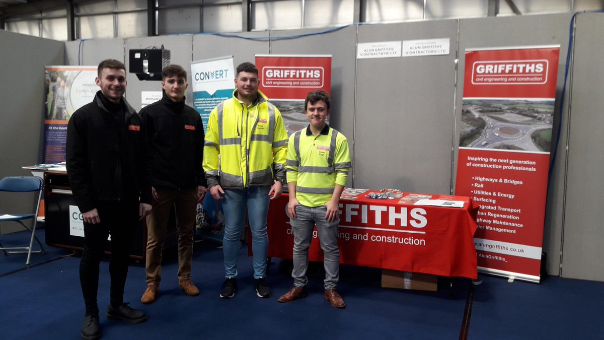 AlunGriffiths_'s tweet image. Today we&apos;re at @official_parc with @CareersWales at West Wales&apos; #SkillsCymru Event.
Make sure you stop by and chat with one of our Apprentice Engineers or Quantity Surveyors!
#ThisIsCivilEngineering