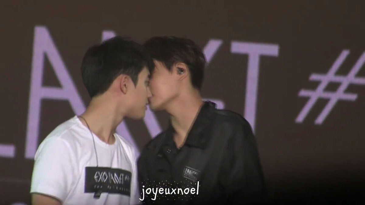 KADI_PINAS's tweet photo. 150227
KaiSoo @ EXOluxion in Indonesia
cr: joyeuxnoel
#KDPThrowback https://t.co/LTuBrDOyBS