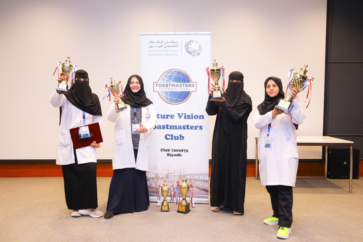 future_vision30's tweet photo. في مسابقة المنطقة ٣٥ كان لابطالنا كلمتهم 
الخطب العالمية 
ماجد الماجد المركز الثالث 
الخطب الارتجالية 
ناهد العثمان المركز الاول 
وليلى هزازي المركز الثالث 
خطب التقويم 
ناهد العثمان المركز الثاني 
غدير التميمي المركز الثالث 
الخطب الفكاهية 
ناهد العثمان المركز الثاني https://t.co/Vy4ksd6rW9