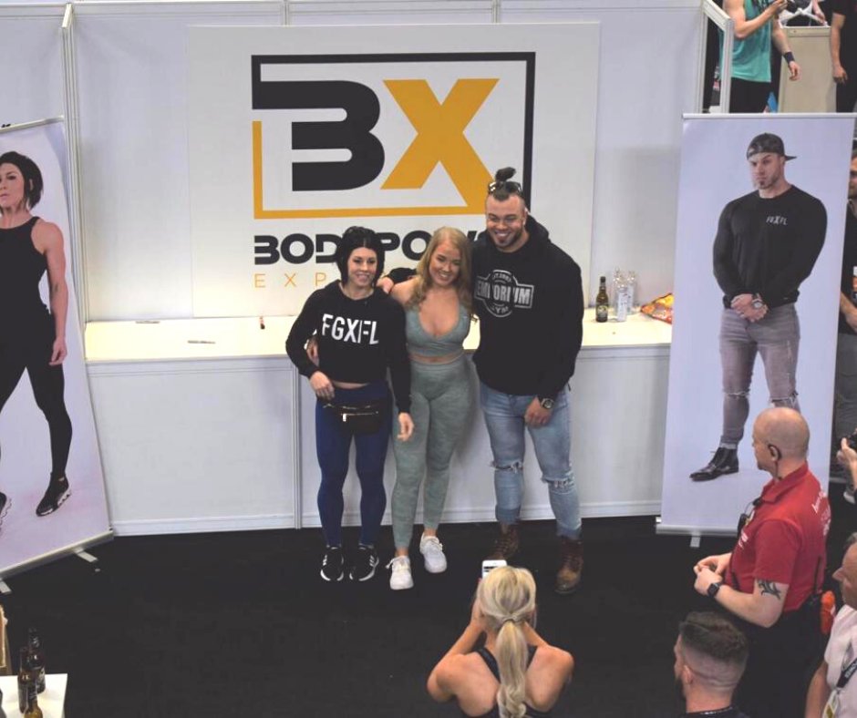 BodyPowerExpo's tweet photo. #ThrowbackThursday did you get a picture with this power couple last year? 📸
#TBT #PowerCouple #BodyPowerExpo https://t.co/AK47jNnDqh