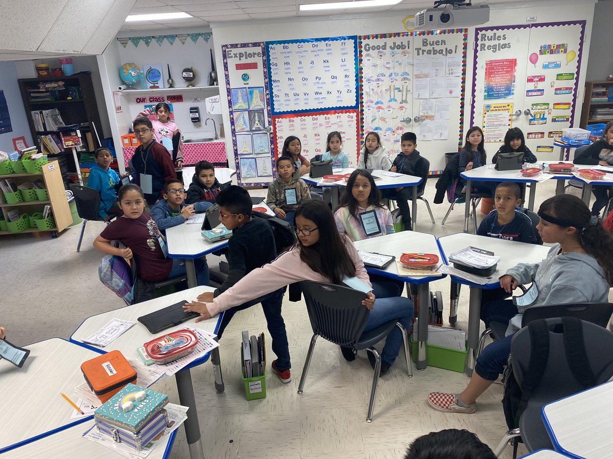 neya78's tweet photo. @MilamHCISD #Rm42 #leading  #secondgrade  on #reading this morning with we are using @classkick for our #digitalscavengerhunt. I love to see Ss learning #digitalanddual #HCISDDLDAY20 #DLDay #MilamProud #HCISDdigilearn #HCISDedtech #HCISDPROUD https://t.co/5mfaotE8D1