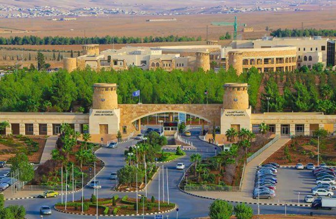 هلا أخبار جامعة العلوم والتكنولوجيا في المرتبة 63 عالميا في