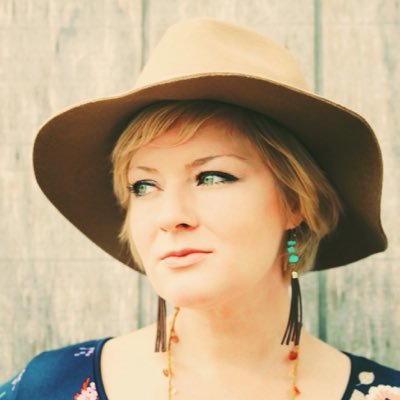 WhoseBirthdayIsItAnyway? tweet media