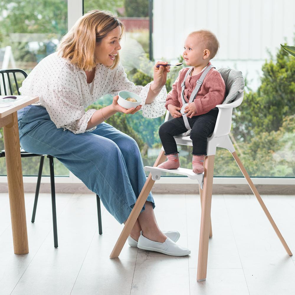mycribrocks's tweet photo. Designed to meet modern family needs, Stokke's latest high chair can be assembled in just 1 minute! 💛Available in white, grey, pink and green, check it out at My Crib Rocks now:

https://t.co/rG8uphQORo

#MyCribRocks #Stokke #HighChair #BabyFurniture #Liverpool https://t.co/MpBCzlkp6h